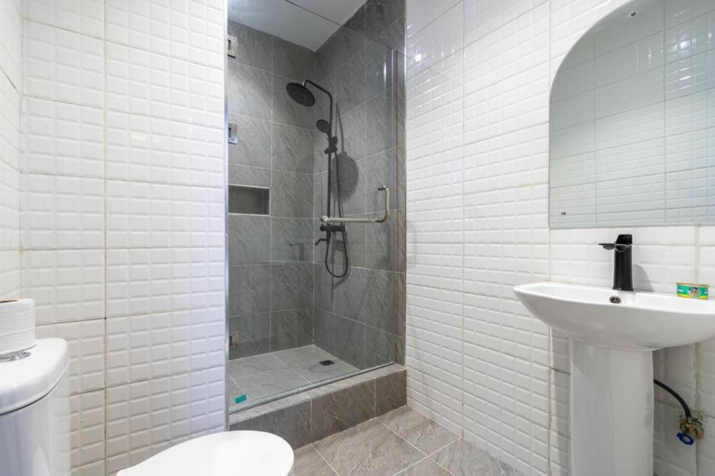 Villa Toscana Luxe Gra Port Harcourt Exterior foto