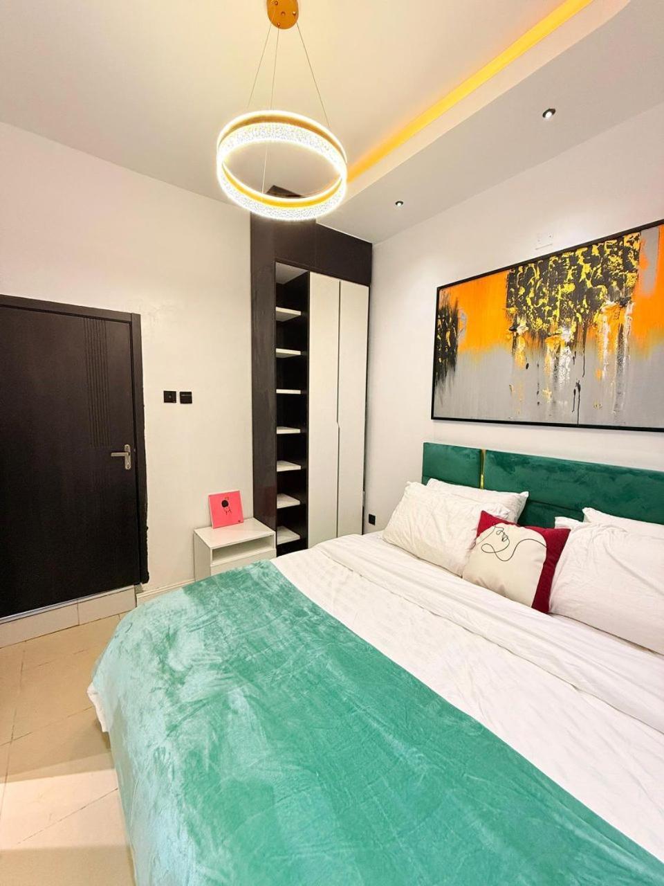 Villa Toscana Luxe Gra Port Harcourt Exterior foto