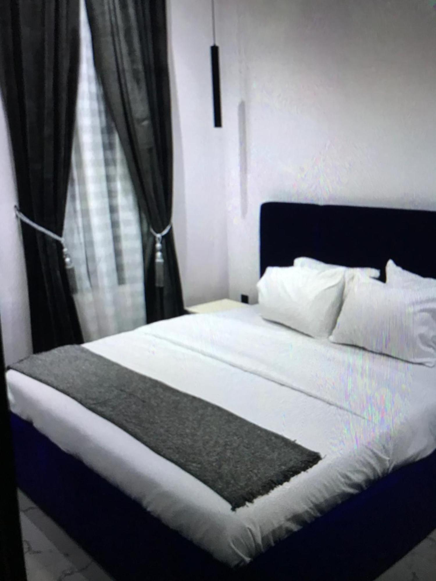 Villa Toscana Luxe Gra Port Harcourt Exterior foto
