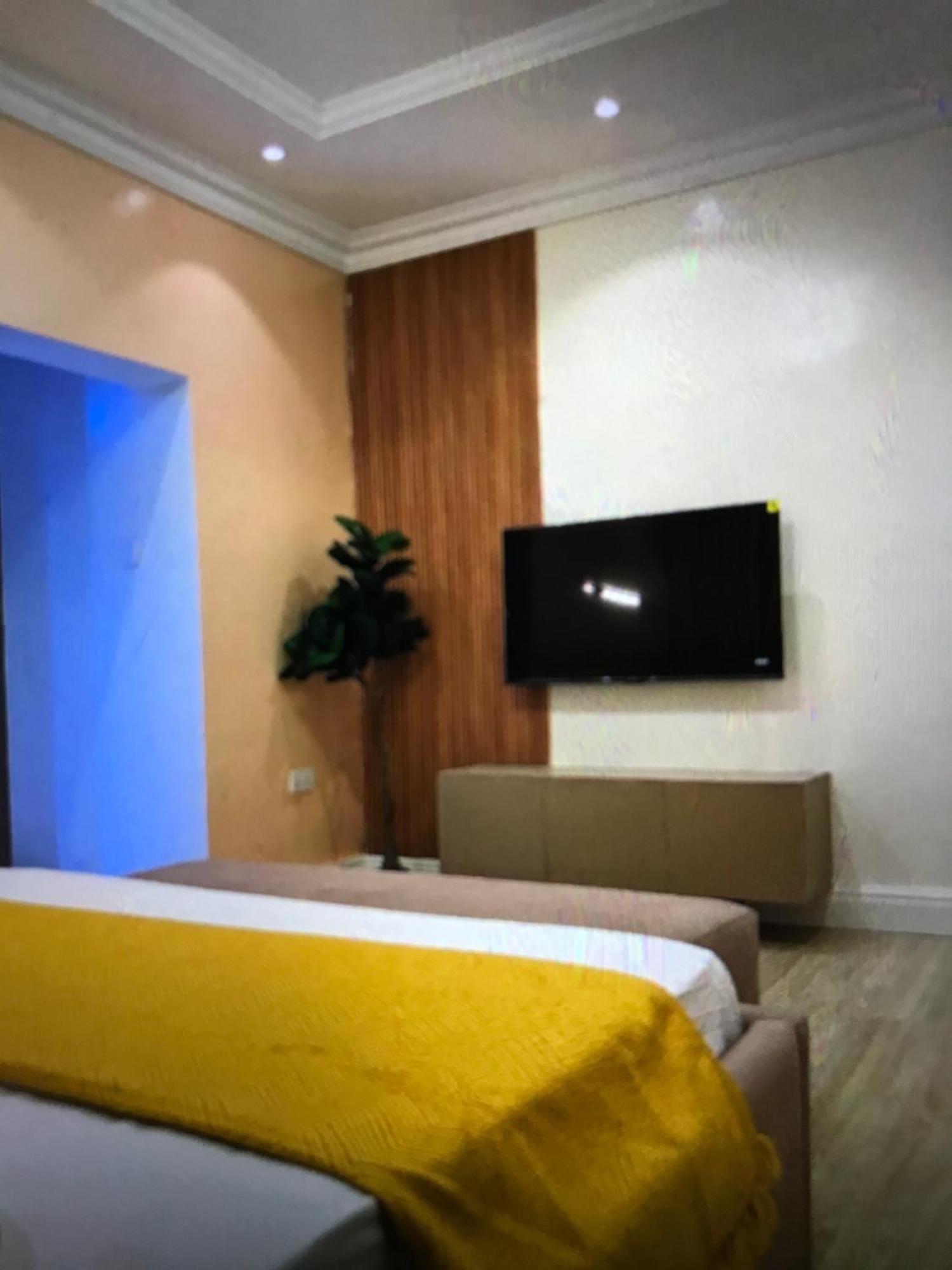 Villa Toscana Luxe Gra Port Harcourt Exterior foto