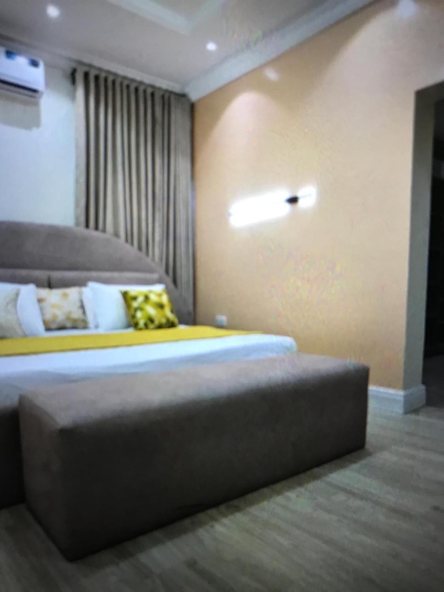 Villa Toscana Luxe Gra Port Harcourt Exterior foto